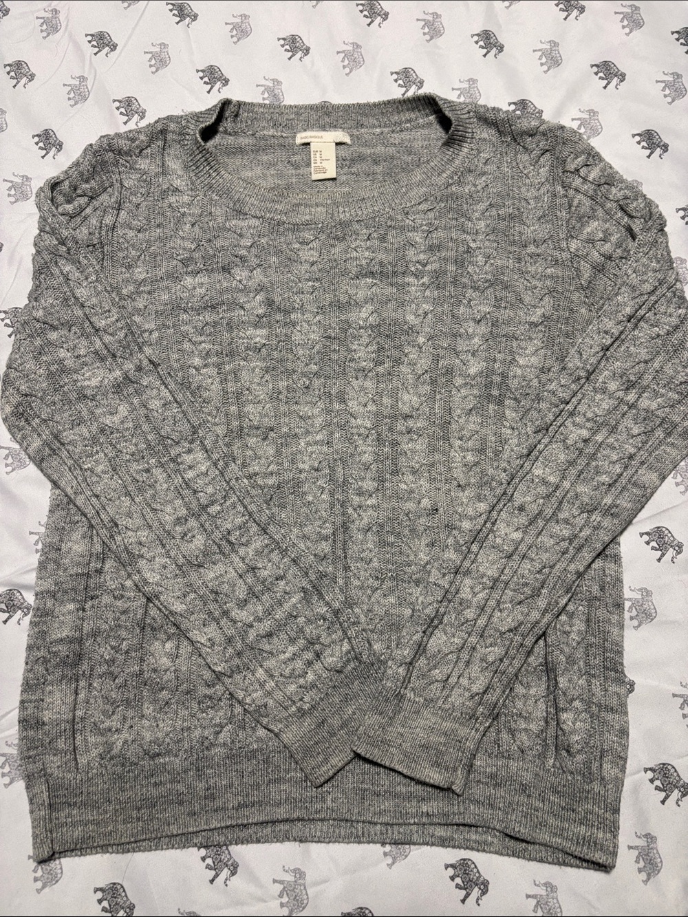 H&M Light Gray Cable Knit Crewneck Sweater